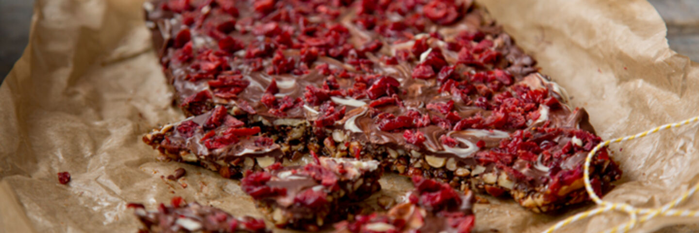 Christmas chocolate bark recipe