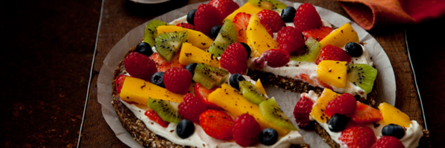 Fruity chocolate pizza recipe