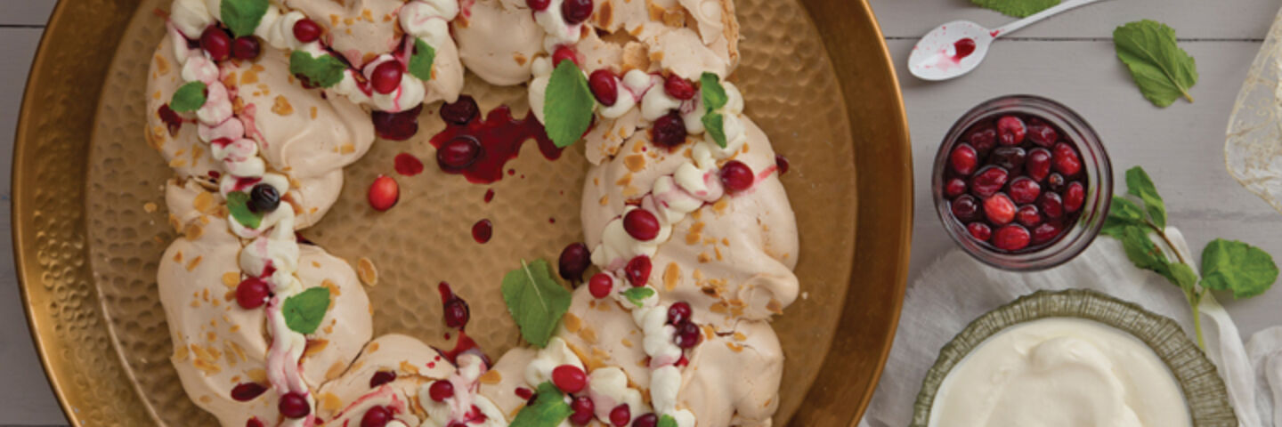 Almond Meringue Wreath