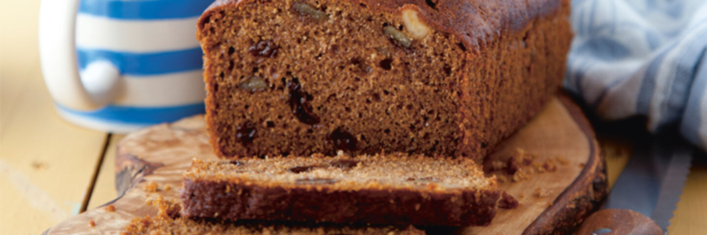 Happy banana walnut cake