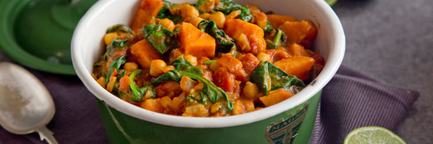 Sweet Potato, Chickpea And Spinach Jalfrezi Curry