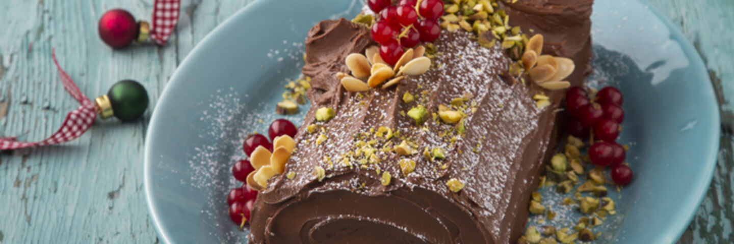 Bûche de Noël French Christmas cake