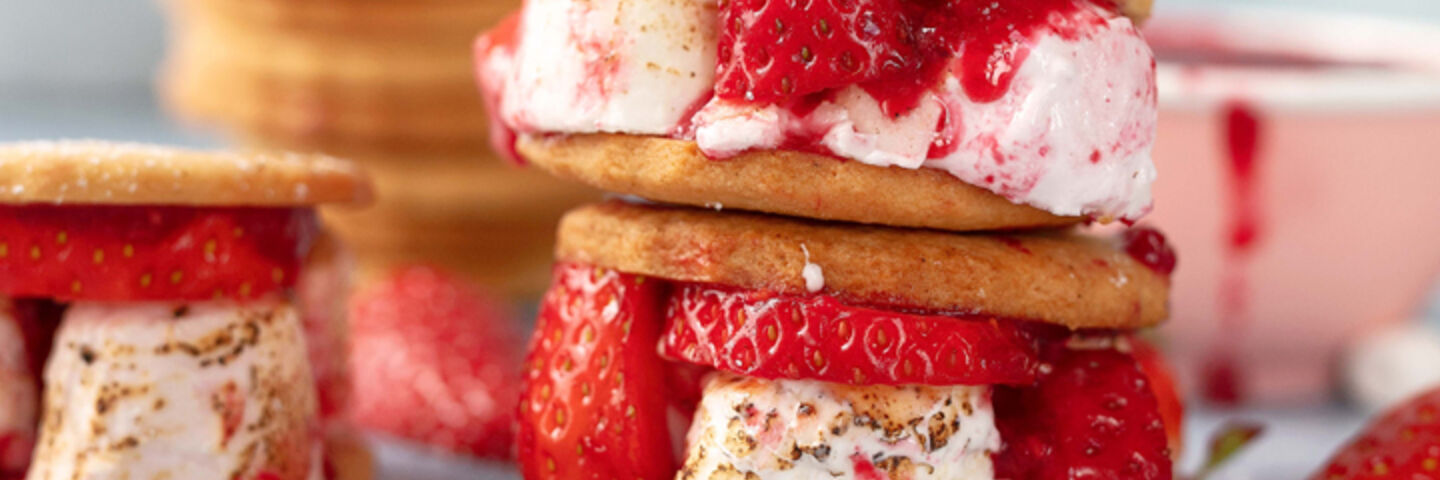 Strawberry smores recipe