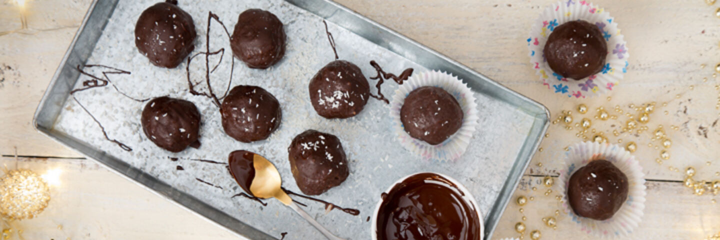 Happy pear easy chocolate macarons website 2 