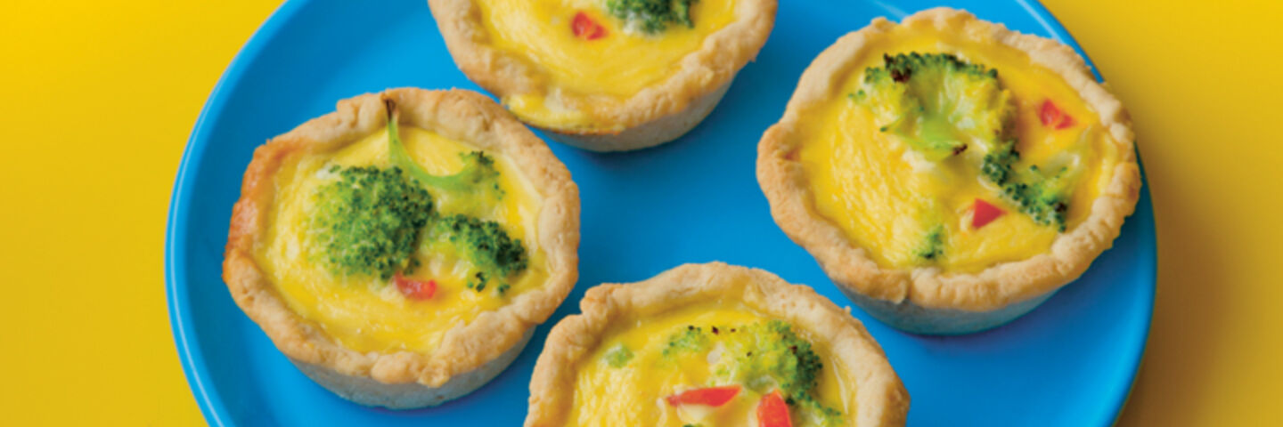 Mini broccoli quiches