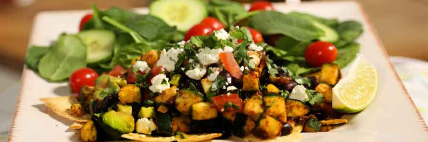 Healthy cheesy nachos recipe