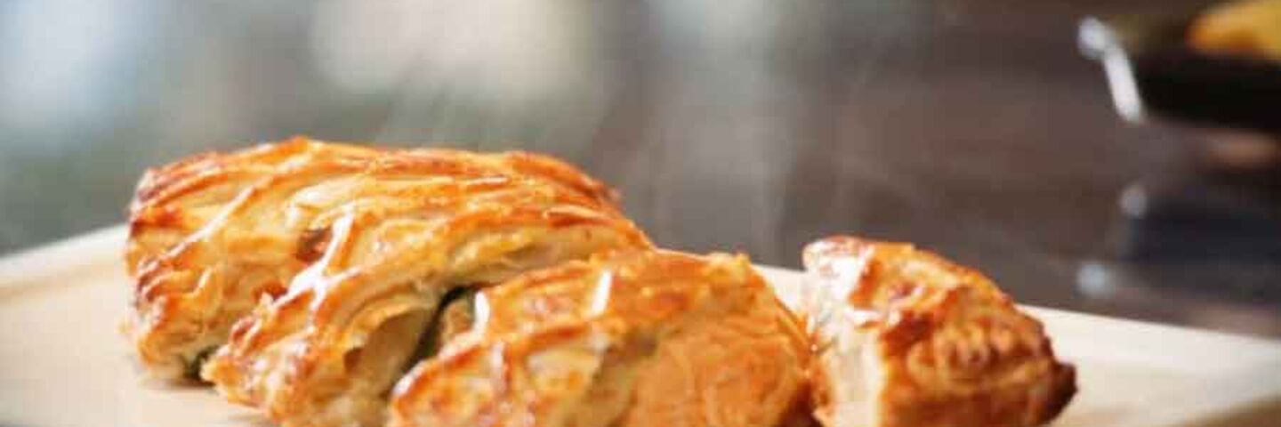 Salmon en croute recipe