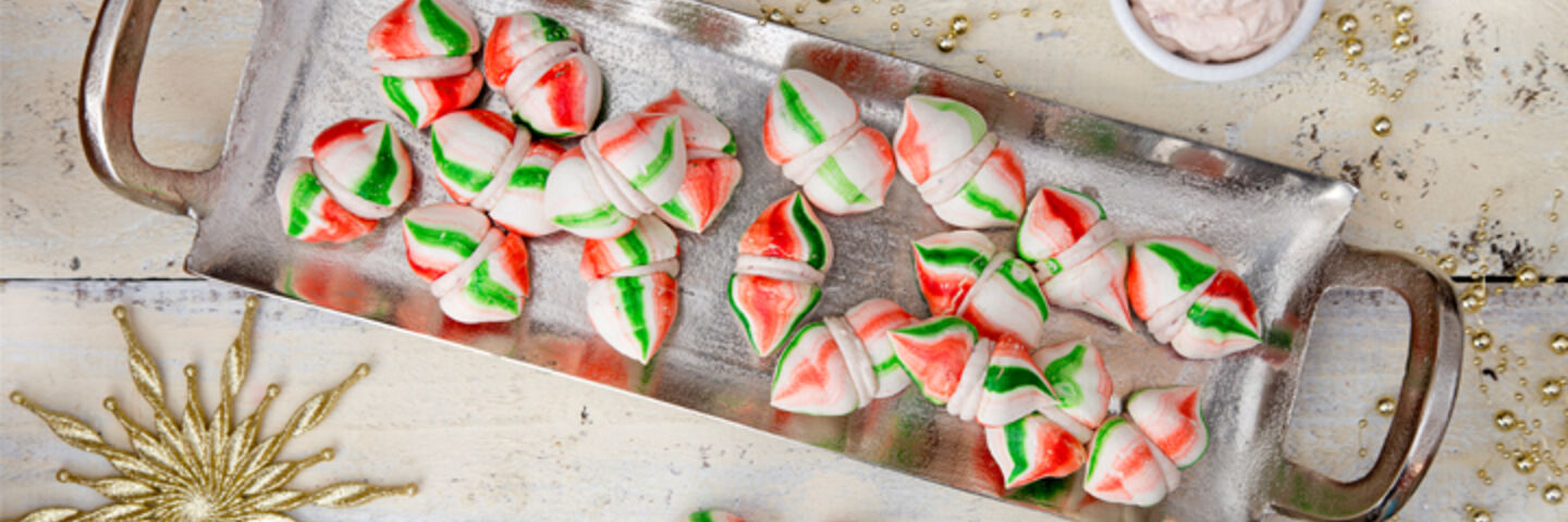 Sharon candy stripe meringue kisses website 1 