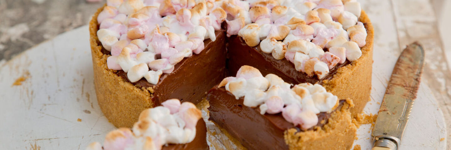 No-Bake S’mores Deep Pan Pie