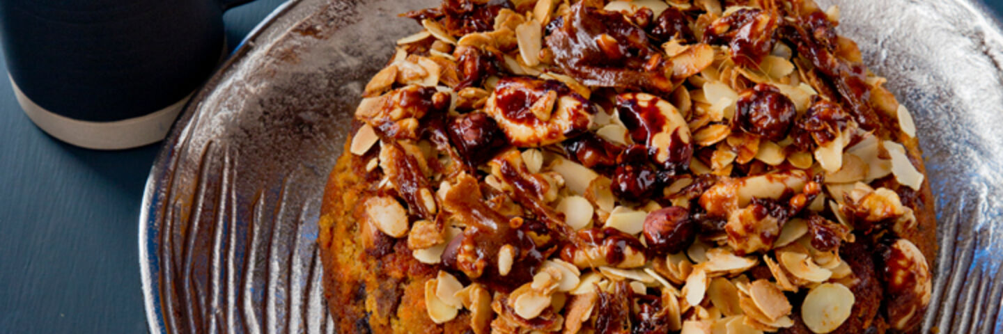 Spiced bakes italian carrot cake