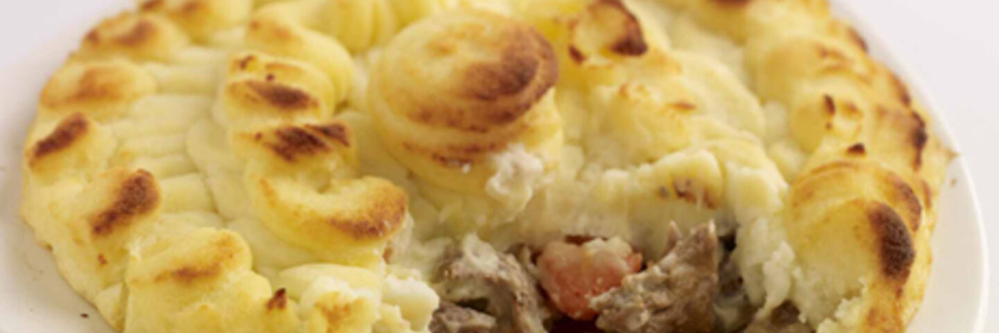 Slow Cooked Beef and Potato Pie