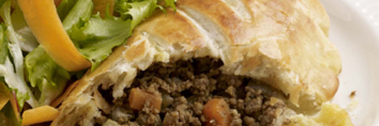 Spicy Lamb Pastries with Side Salad