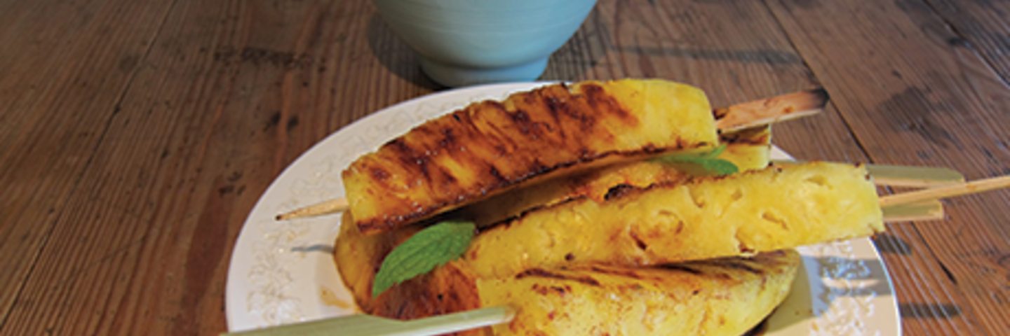 Grilled Pineapple with Cinnamon and Tequila