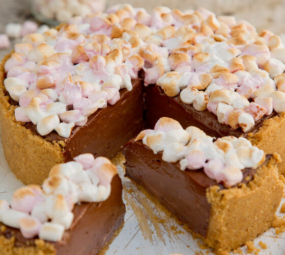 No-Bake S’mores Deep Pan Pie