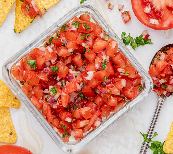 SuperValu Erica Ryan Spicy Fresh Tomato Salsa