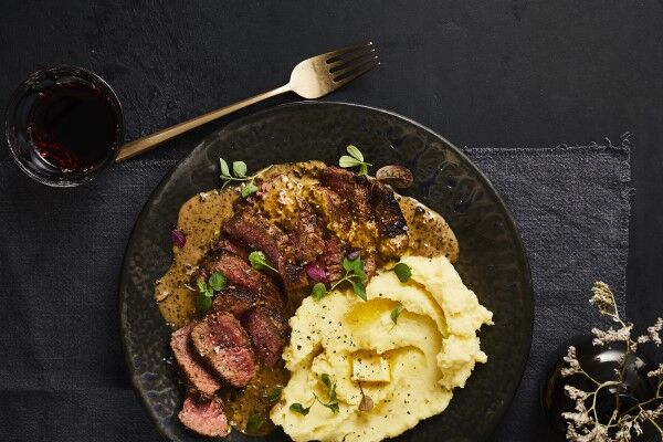 Seared Fillet Steak with brandy peppercorn sauce   teaser