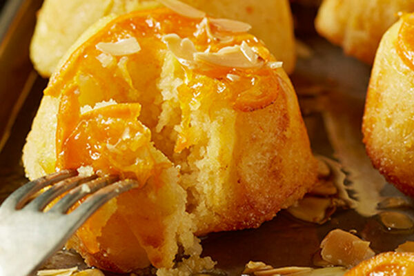 SemolinaCake Main