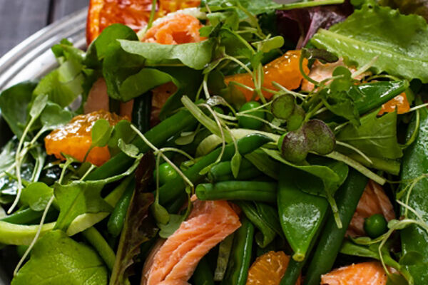 Salmon Salad with ClemenGold and Ginger Dressing 6 533x800
