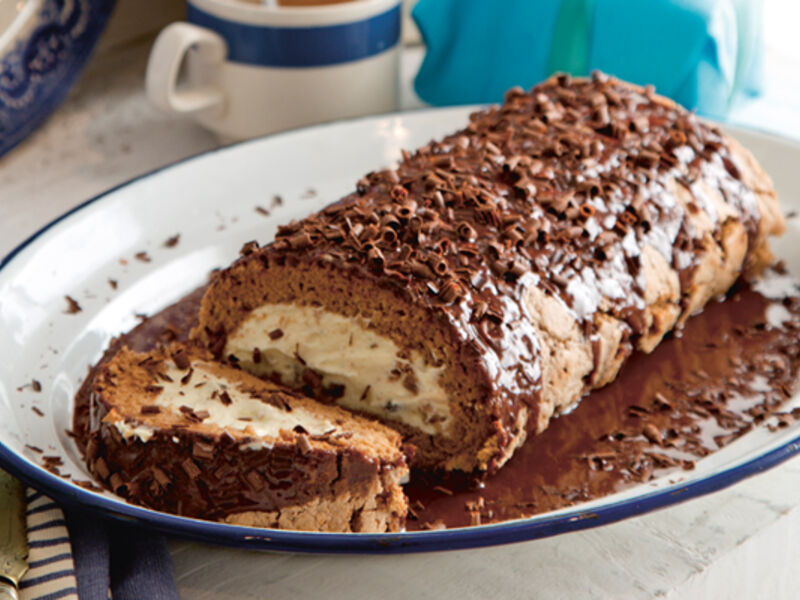 Chocolate roulade christmas cream pudding recipe