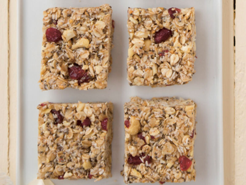 Cocnut cashew squares recipe2