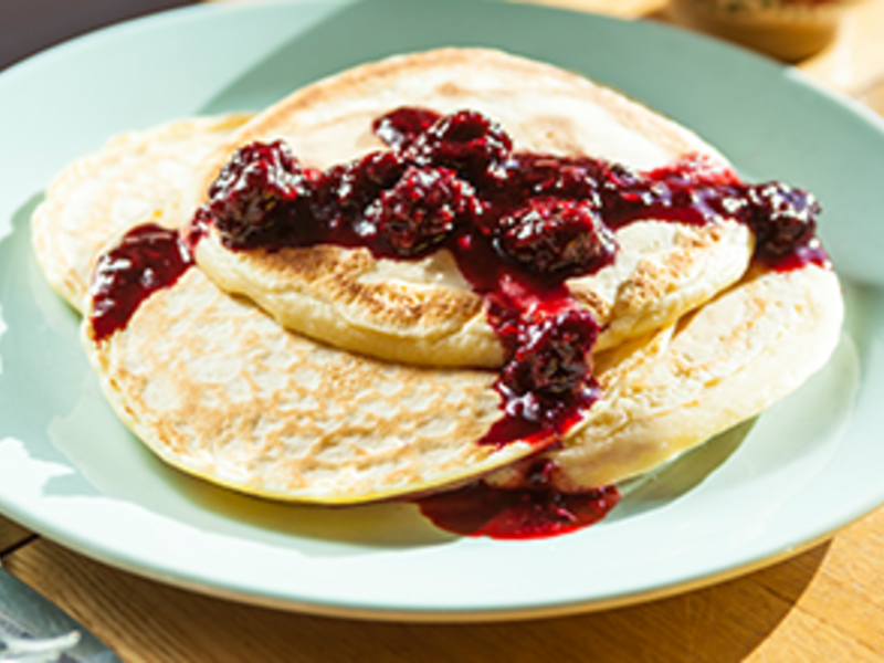 Pancakes Berry Compote 450x220px
