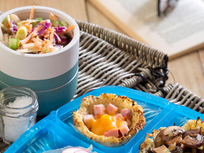 Baked Cauliflower Cups with Spicy Slaw 