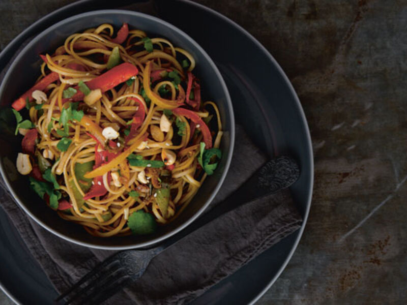 Singapore Crunchy Vegetable and Ginger Noodles