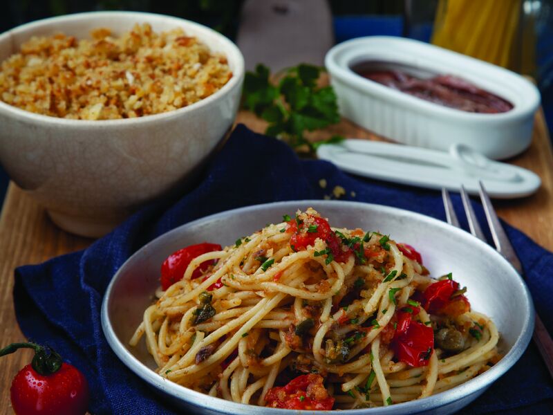 MIDWEEK FEDERICO SPAGHETTI ANCHOVIES AND BREADCRUMBS 8876