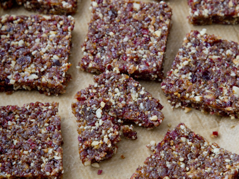 Spiced fruit and nut bars recipe