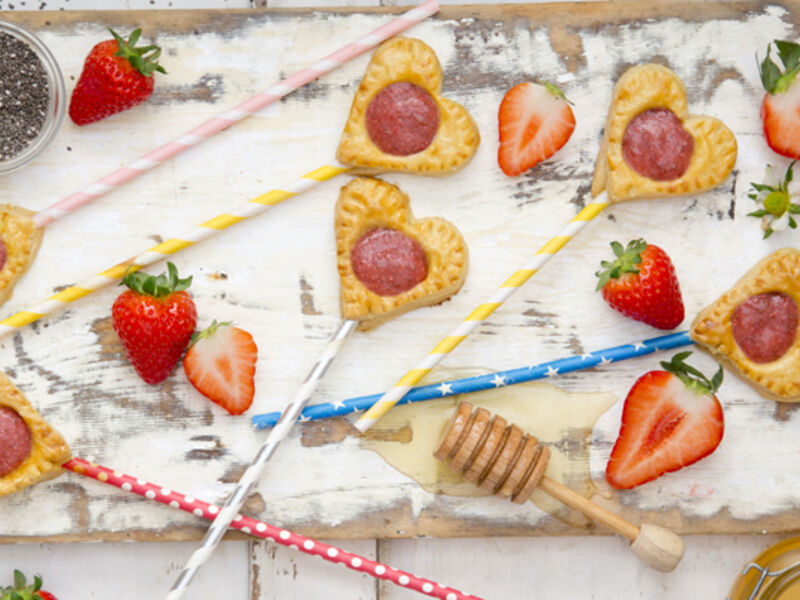 Strawberry pie pops recipe