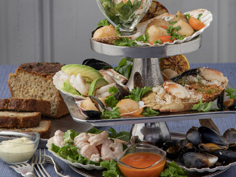 Signature Seafood Tower