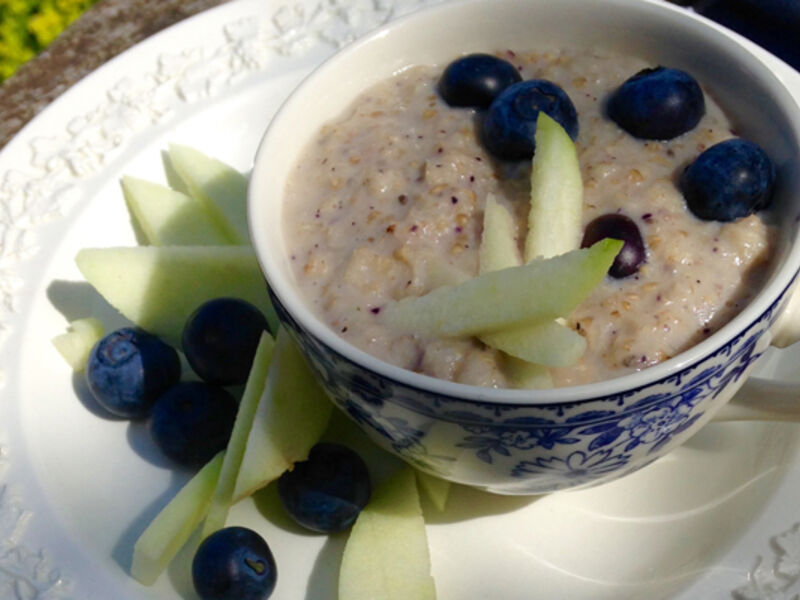 Apple & Blueberry Porridge